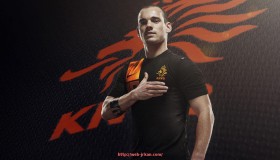 jrkan直播-2015年英超球衣补丁样式及历史沿革